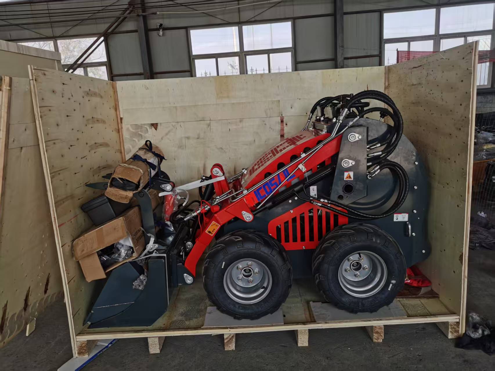 لودر انزلاقي 380E رباعي الدفع  - مراجعة Skid Steer Loader وسعره