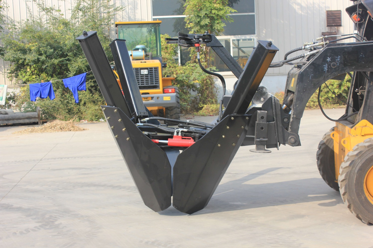 آلة زرع الأشجار الهيدروليكية ل - مراجعة Skid Steer Loader وسعره