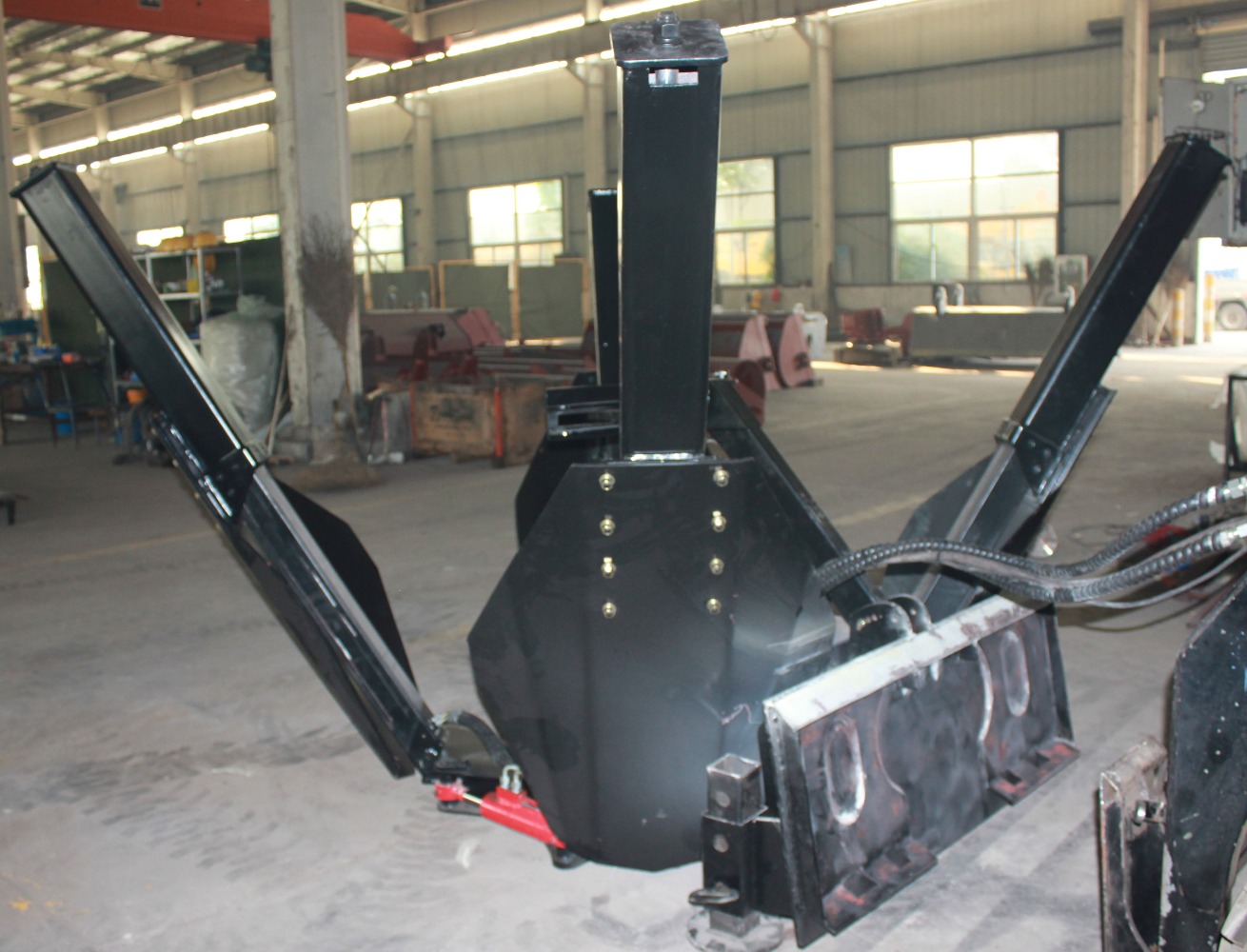 آلة زرع الأشجار الهيدروليكية ل - مراجعة Skid Steer Loader وسعره
